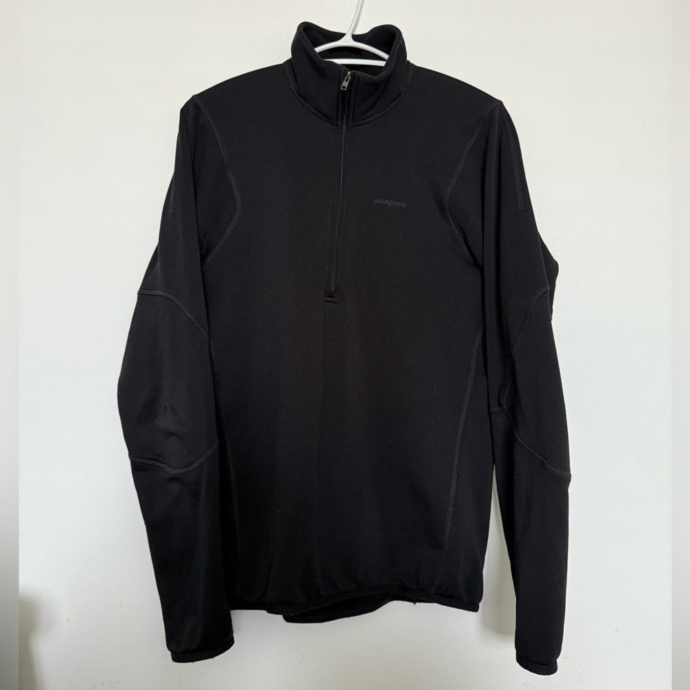 Patagonia Men's Black Lightweight Quarter Zip